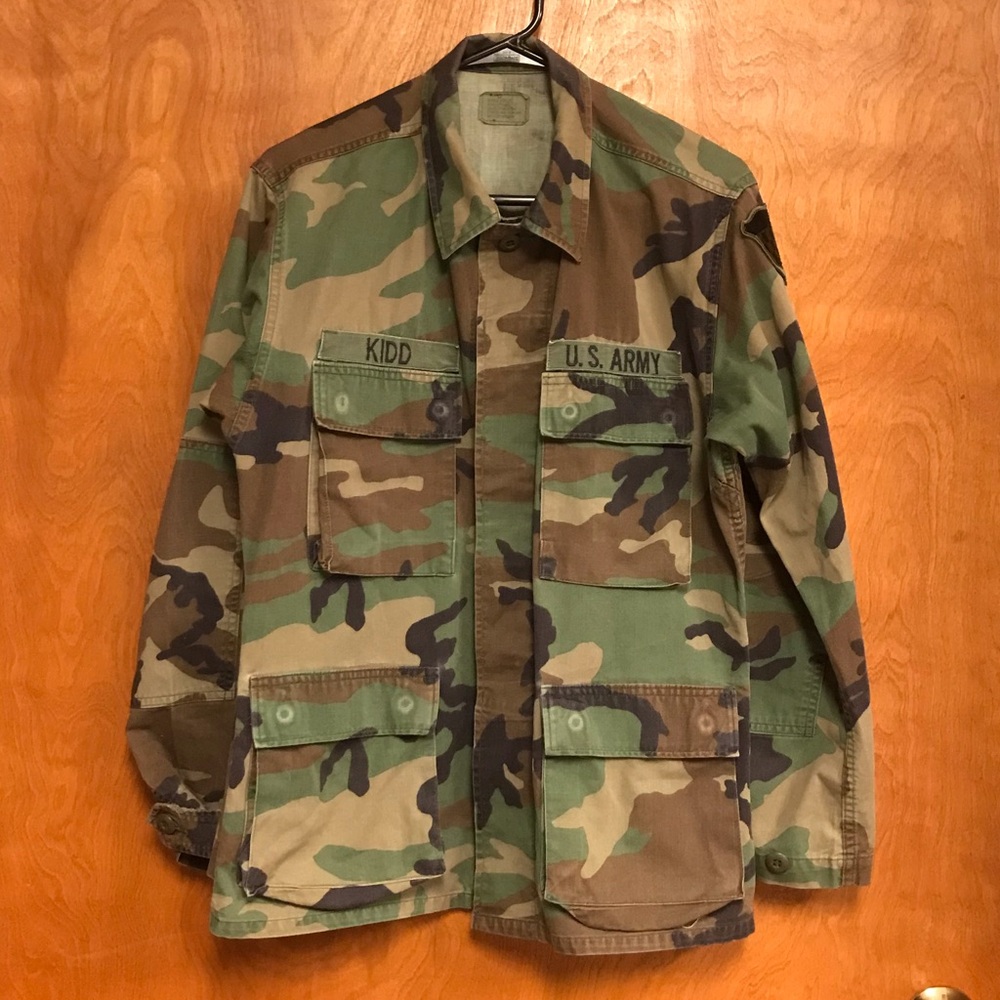 90’s Vintage US Army BDU Woodland Camo Coat / Gulf War/ Desert Shield - Size S